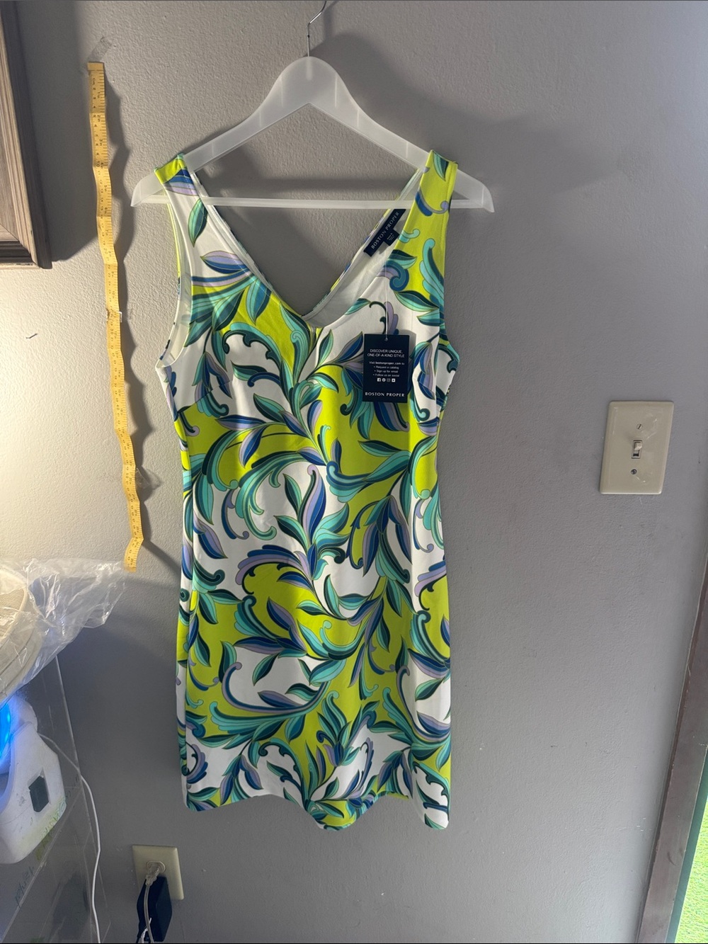 Boston Proper Lime Multi-Print V-Neck Midi Dress - Picture 4 of 9